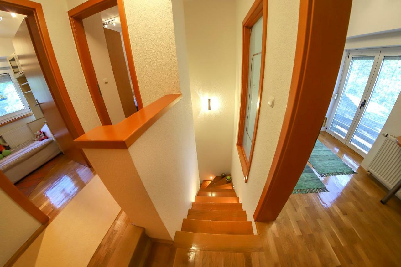 Holiday Home Villa Sara Bihać Eksteriør bilde