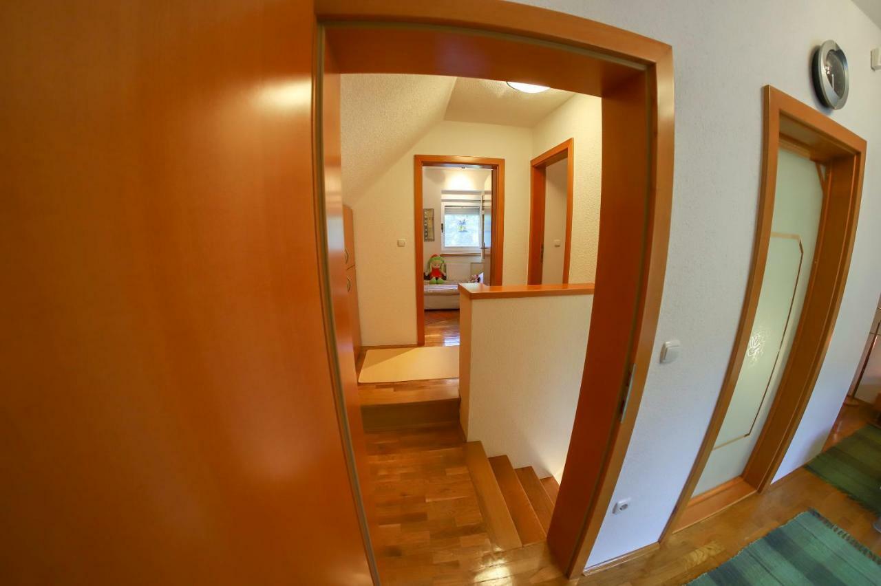Holiday Home Villa Sara Bihać Eksteriør bilde