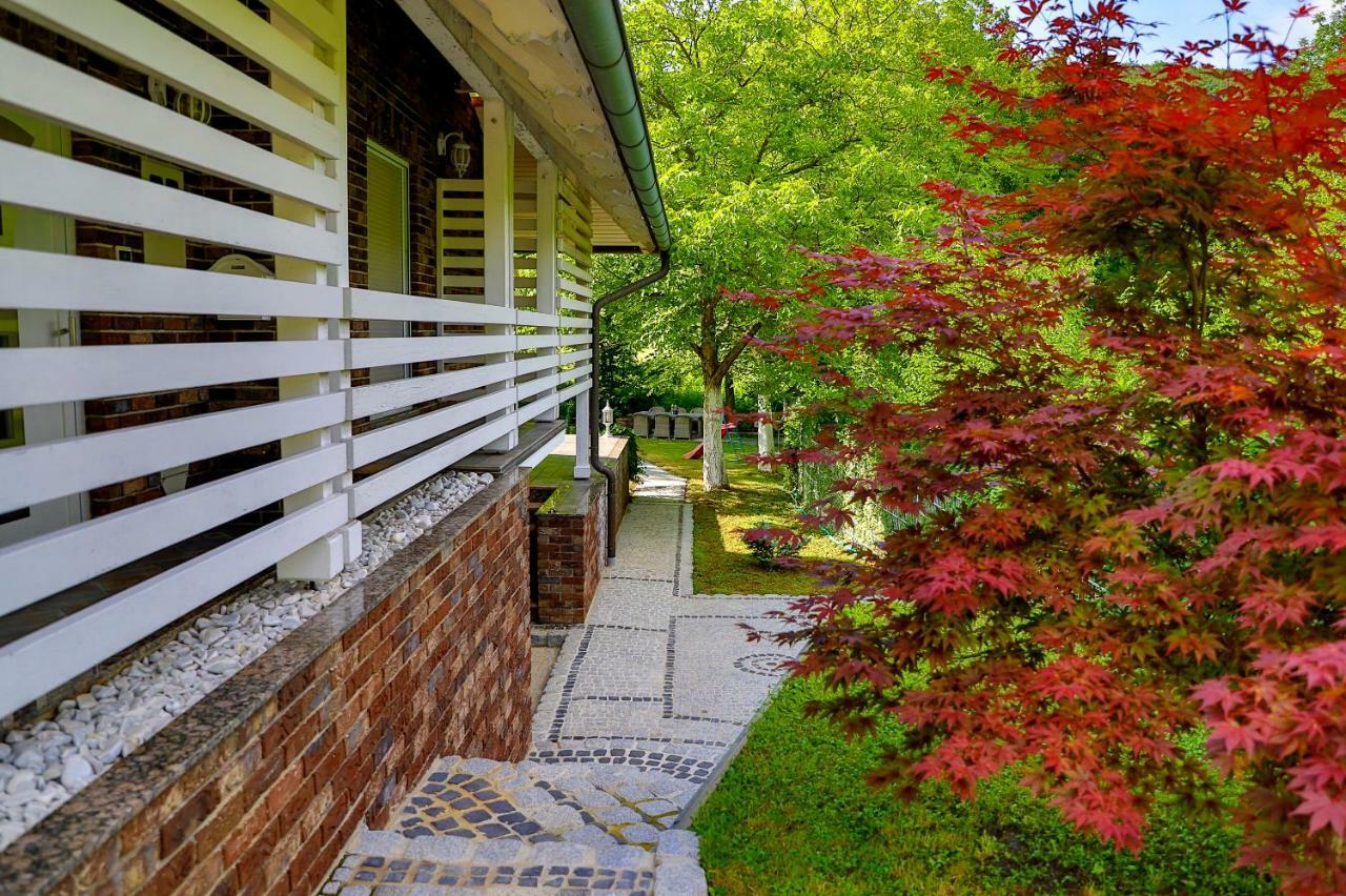 Holiday Home Villa Sara Bihać Eksteriør bilde
