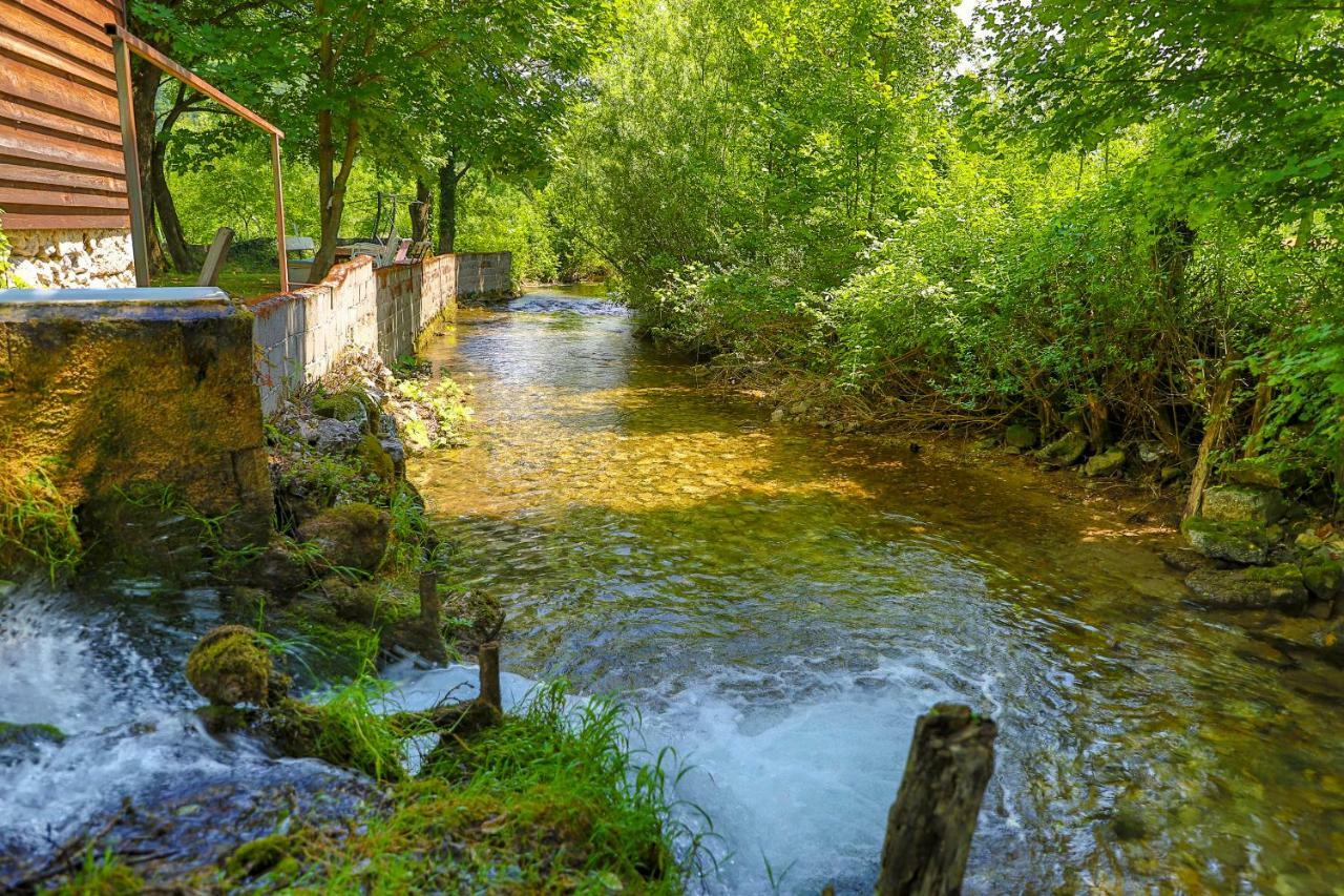 Holiday Home Villa Sara Bihać Eksteriør bilde
